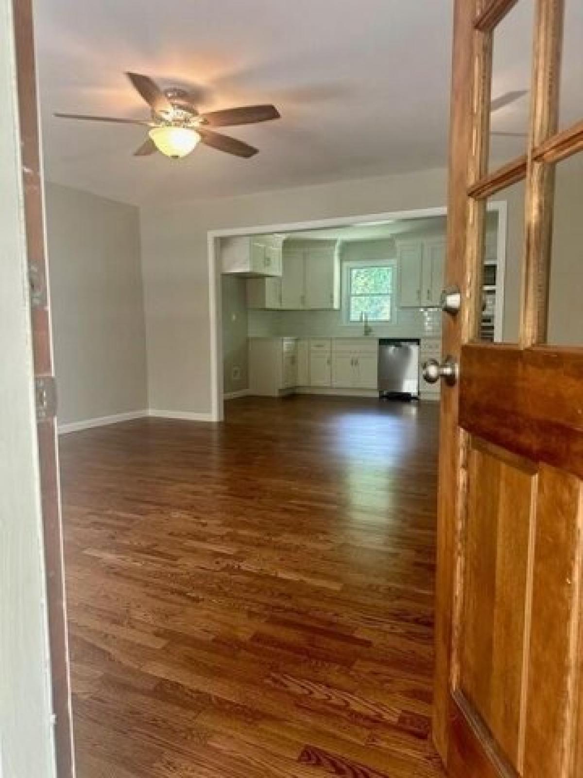 Picture of Home For Sale in Cartersville, Georgia, United States