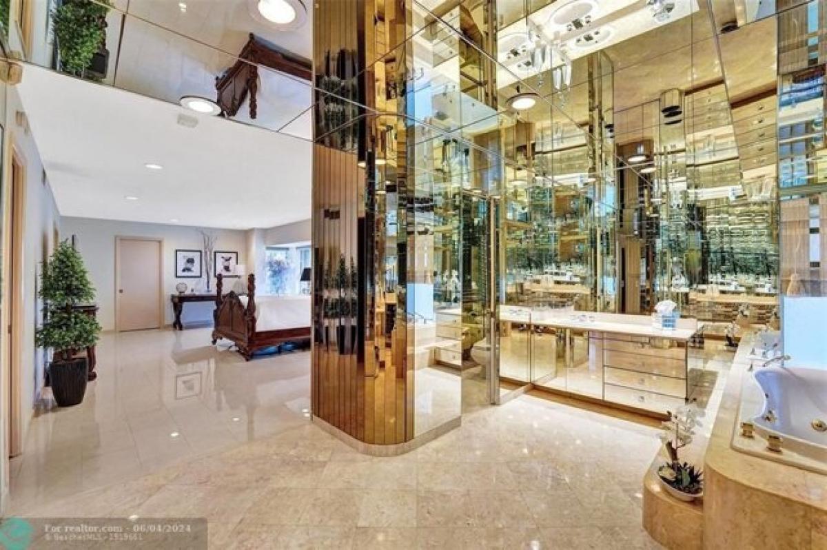 Picture of Home For Sale in Tamarac, Florida, United States