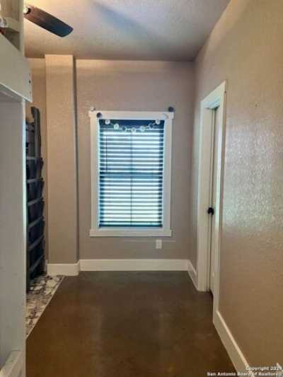 Home For Sale in Seguin, Texas