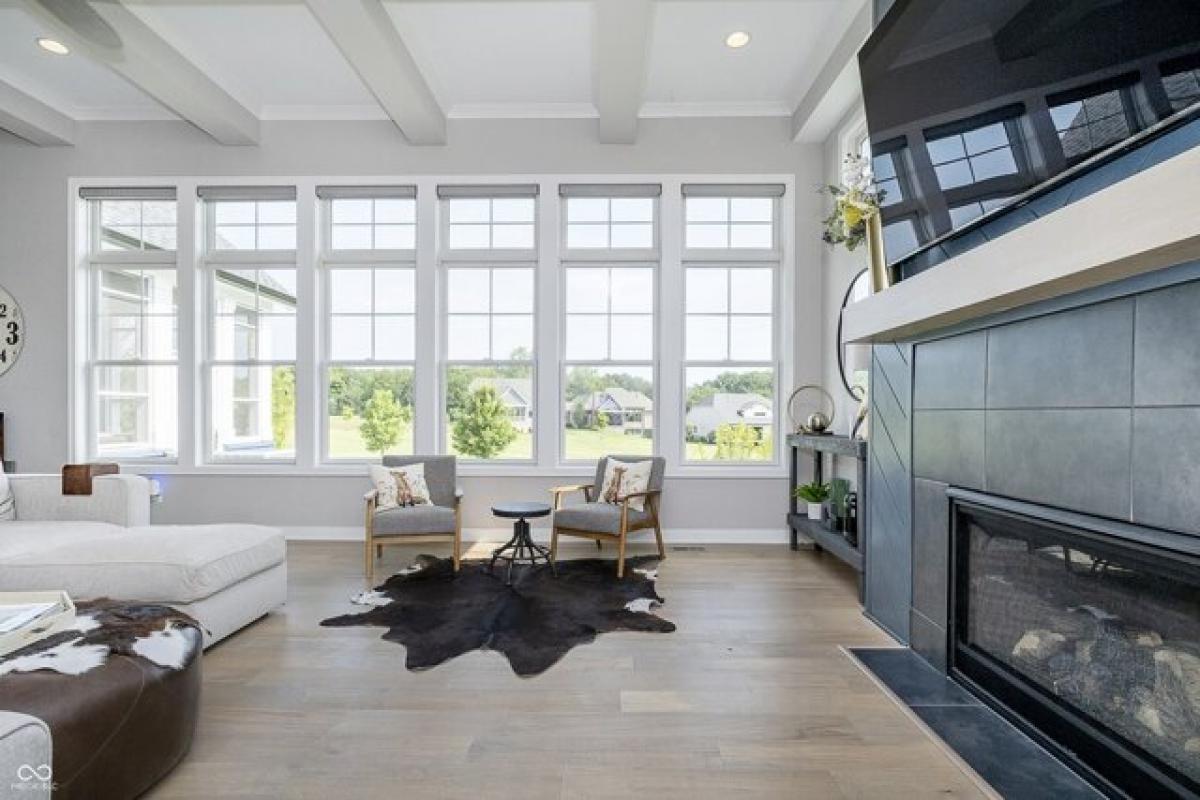 Picture of Home For Sale in Westfield, Indiana, United States