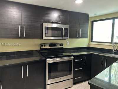 Home For Sale in Hilton Head Island, South Carolina