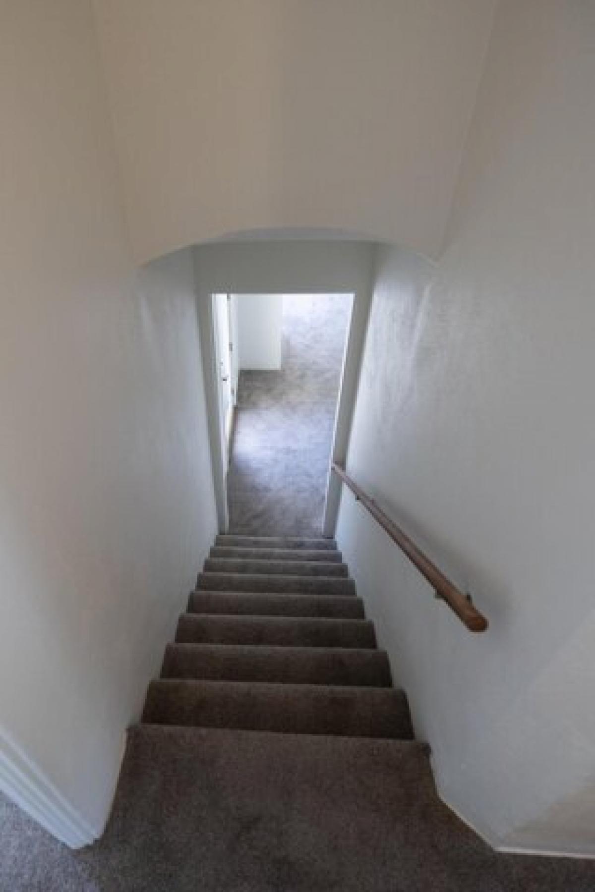 Picture of Home For Sale in Ashland, Oregon, United States