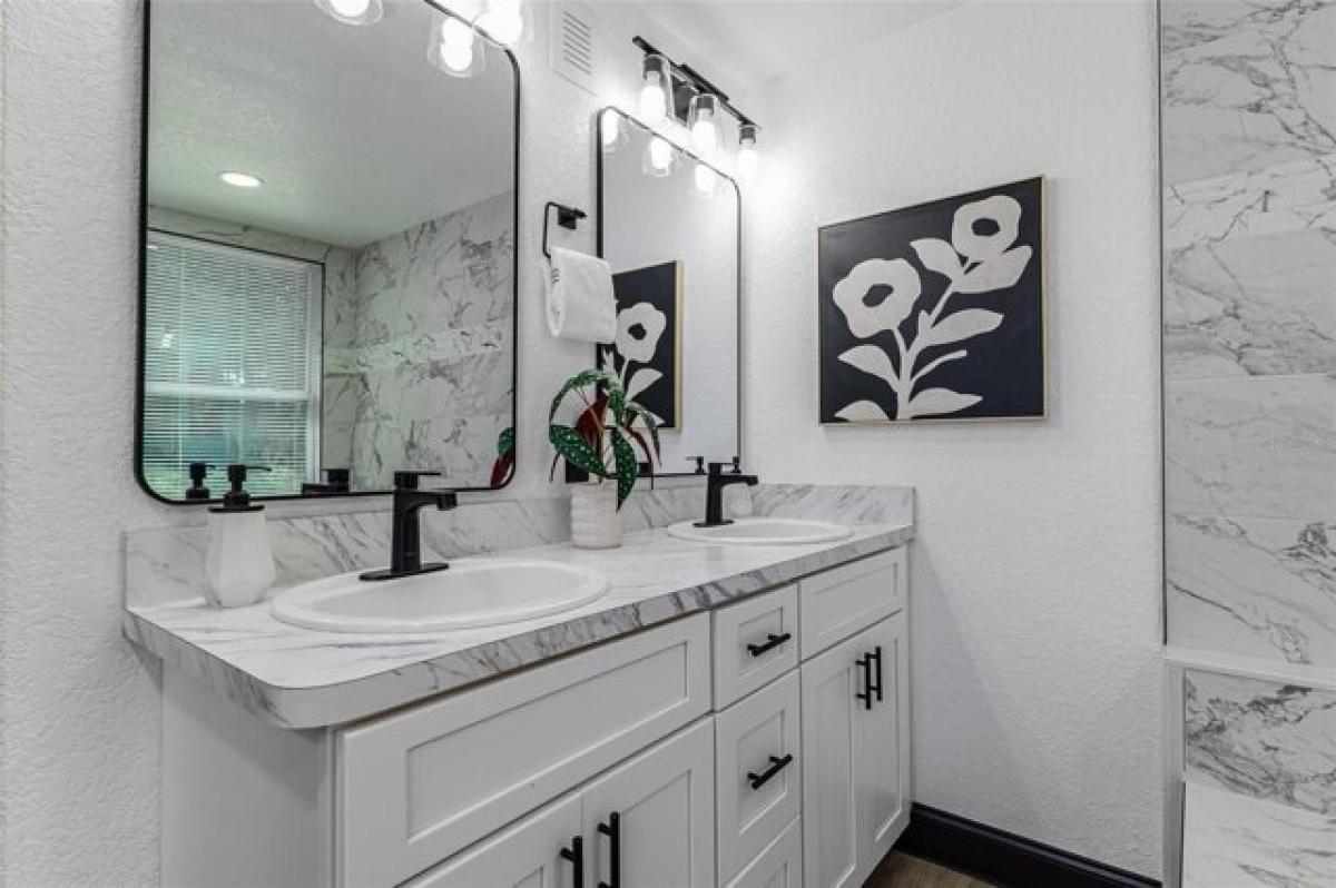 Picture of Home For Sale in Bartow, Florida, United States