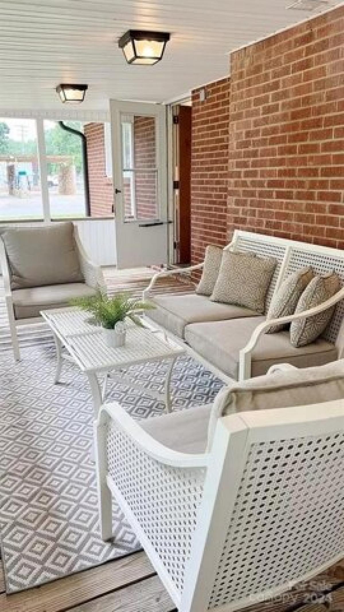 Picture of Home For Sale in Huntersville, North Carolina, United States