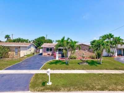 Home For Rent in Sunrise, Florida