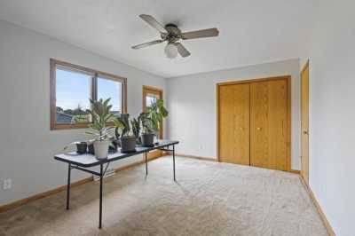 Home For Sale in Waterloo, Iowa