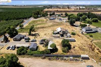 Home For Sale in Oakdale, California