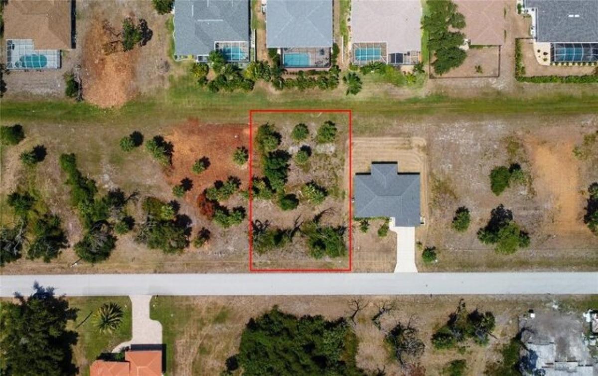 Picture of Residential Land For Sale in Rotonda West, Florida, United States