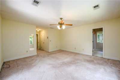 Home For Sale in Snellville, Georgia