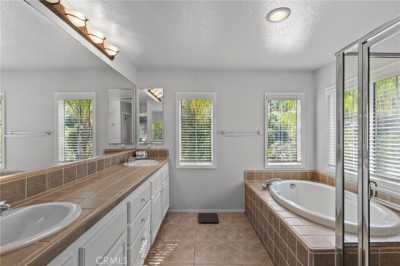 Home For Sale in Valencia, California