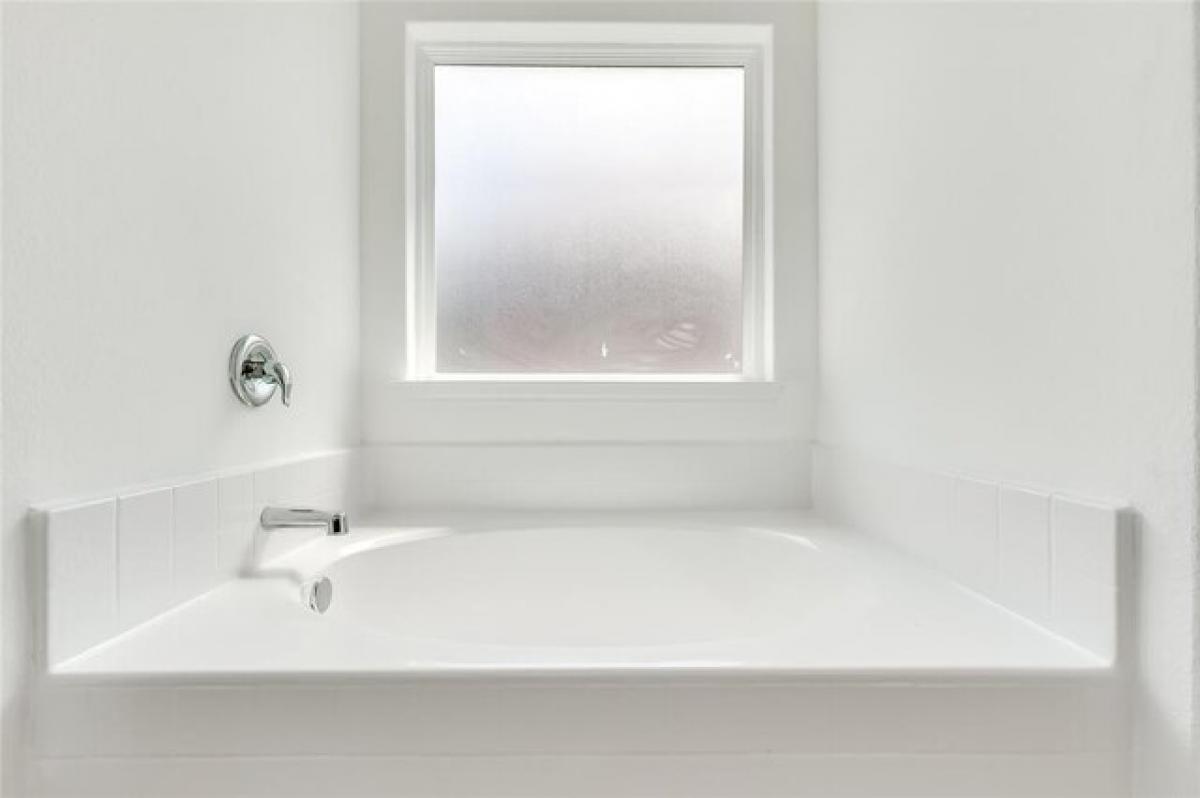 Picture of Home For Sale in Manor, Texas, United States