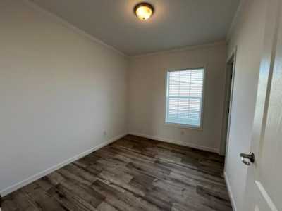 Home For Sale in Zephyrhills, Florida