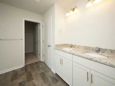 Home For Sale in Moncks Corner, South Carolina