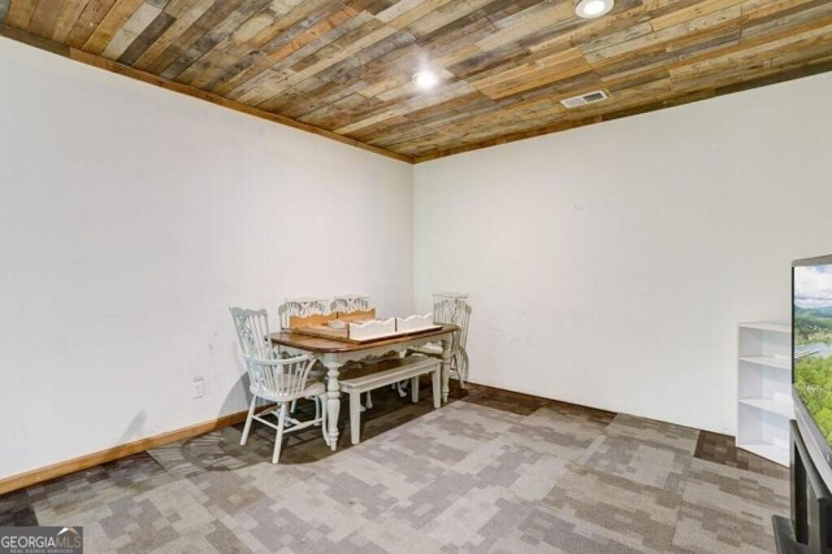 Picture of Home For Sale in Hiawassee, Georgia, United States