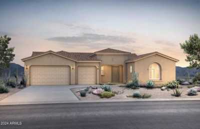 Home For Sale in Queen Creek, Arizona