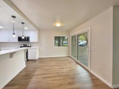 Home For Sale in Vista, California