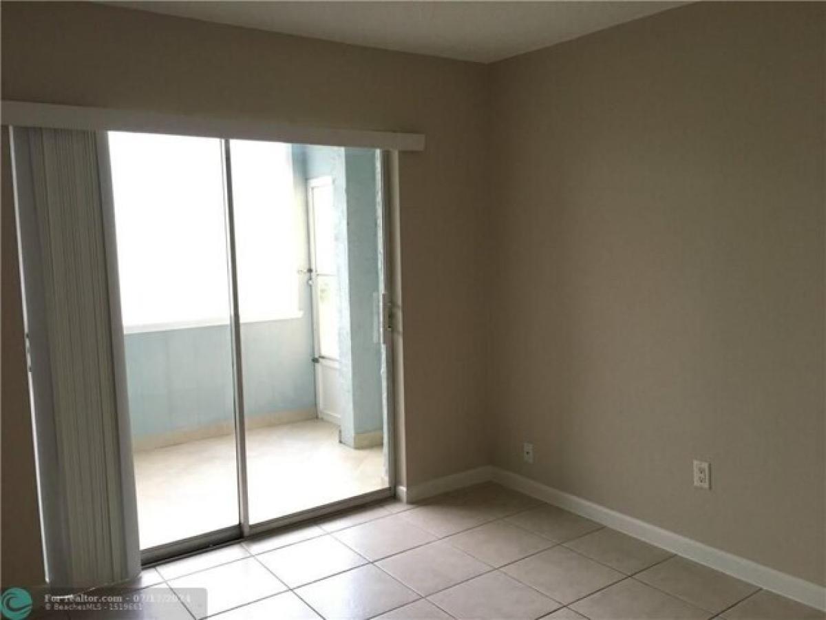 Picture of Home For Sale in Deerfield Beach, Florida, United States