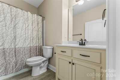 Home For Sale in Hickory, North Carolina