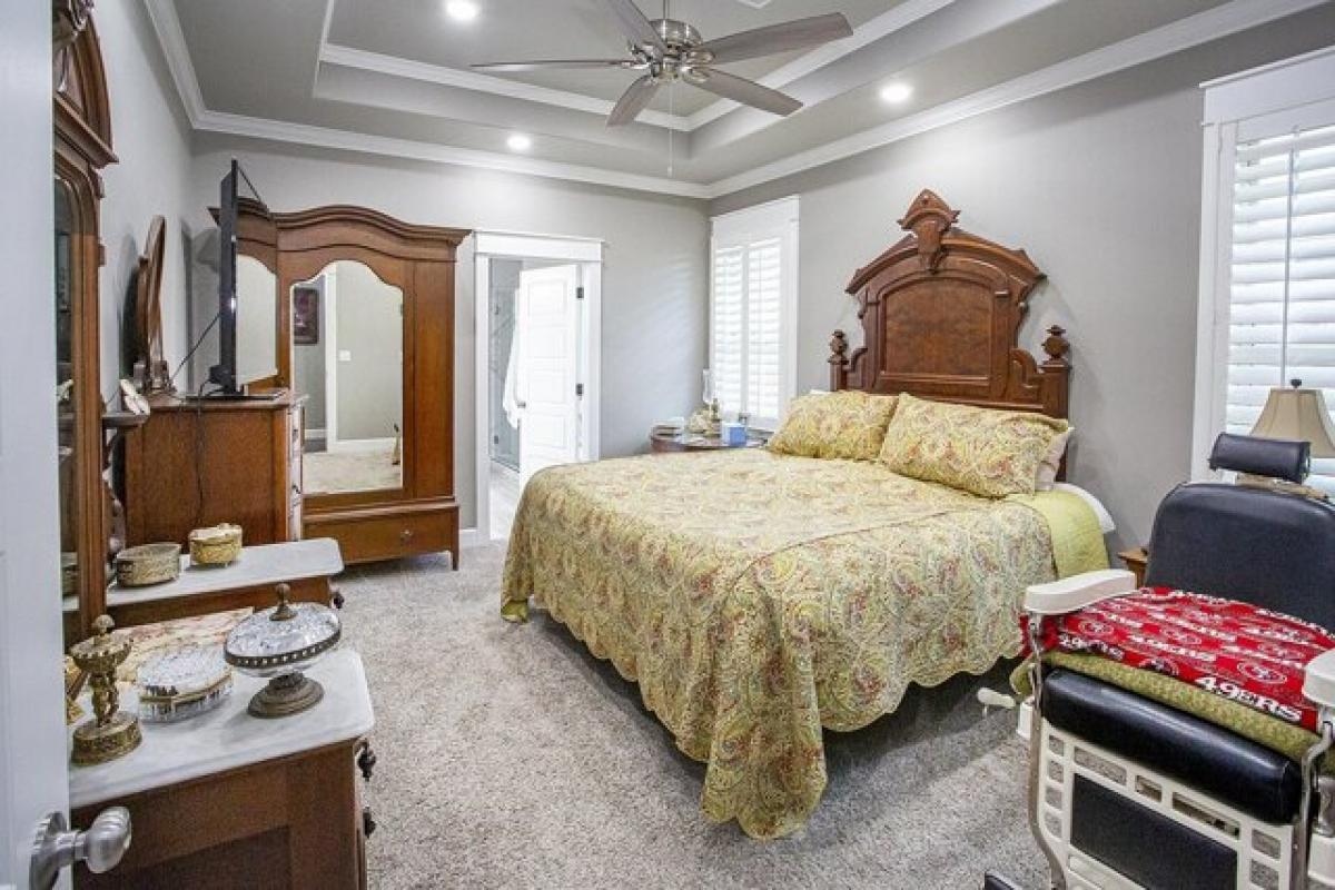 Picture of Home For Sale in Russellville, Arkansas, United States