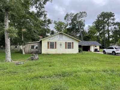 Home For Sale in Beaumont, Texas