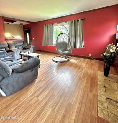 Home For Sale in Pittsfield, Massachusetts