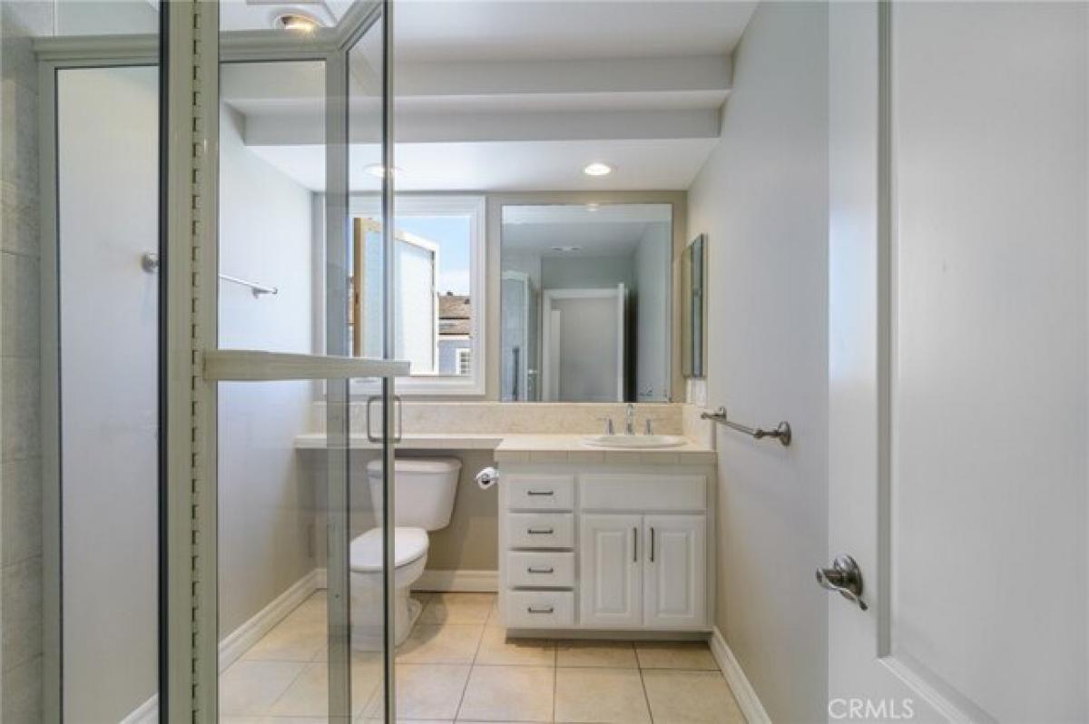 Picture of Home For Sale in Newport Beach, California, United States