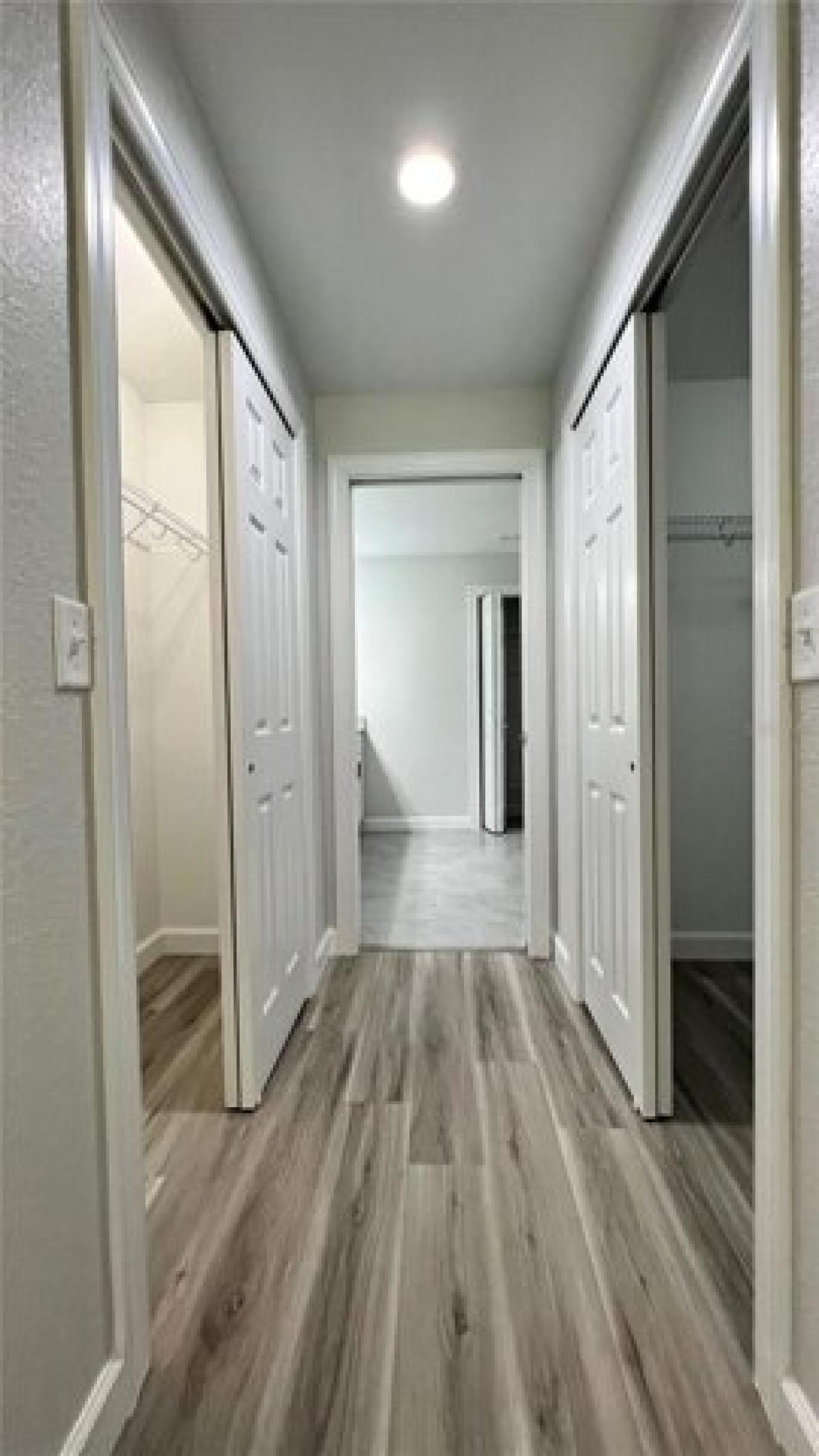 Picture of Home For Sale in Ocklawaha, Florida, United States