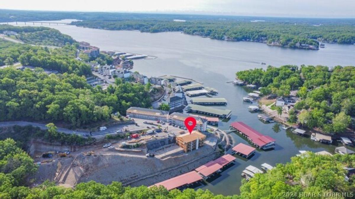 Picture of Home For Sale in Lake Ozark, Missouri, United States