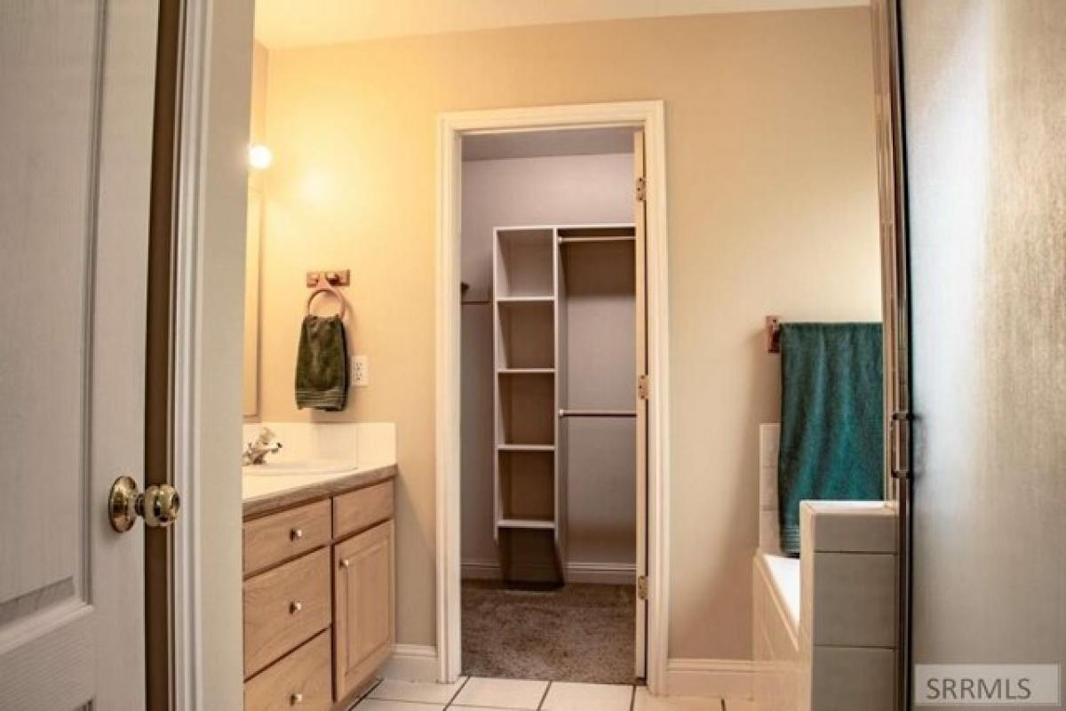 Picture of Home For Sale in Pocatello, Idaho, United States