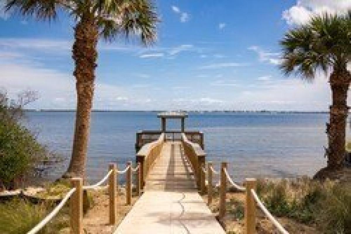 Picture of Home For Sale in Jensen Beach, Florida, United States