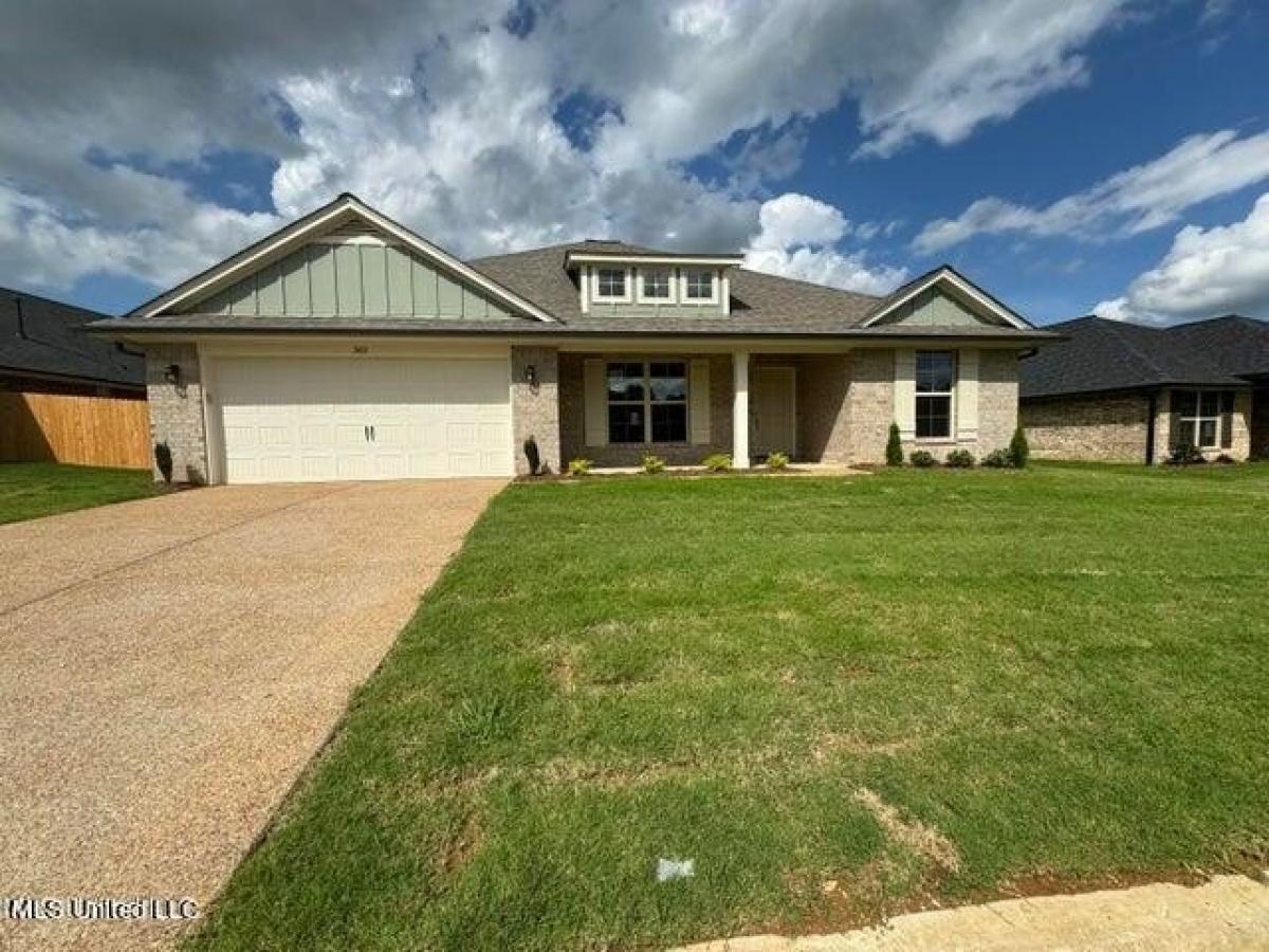 Picture of Home For Sale in Southaven, Mississippi, United States