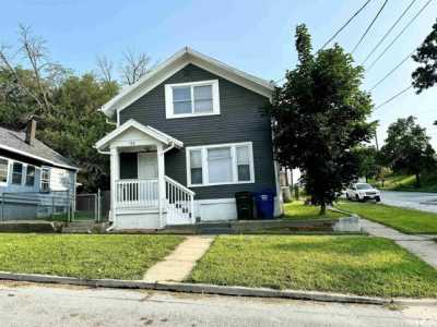 Home For Sale in Davenport, Iowa