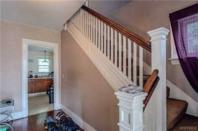 Home For Sale in Niagara Falls, New York