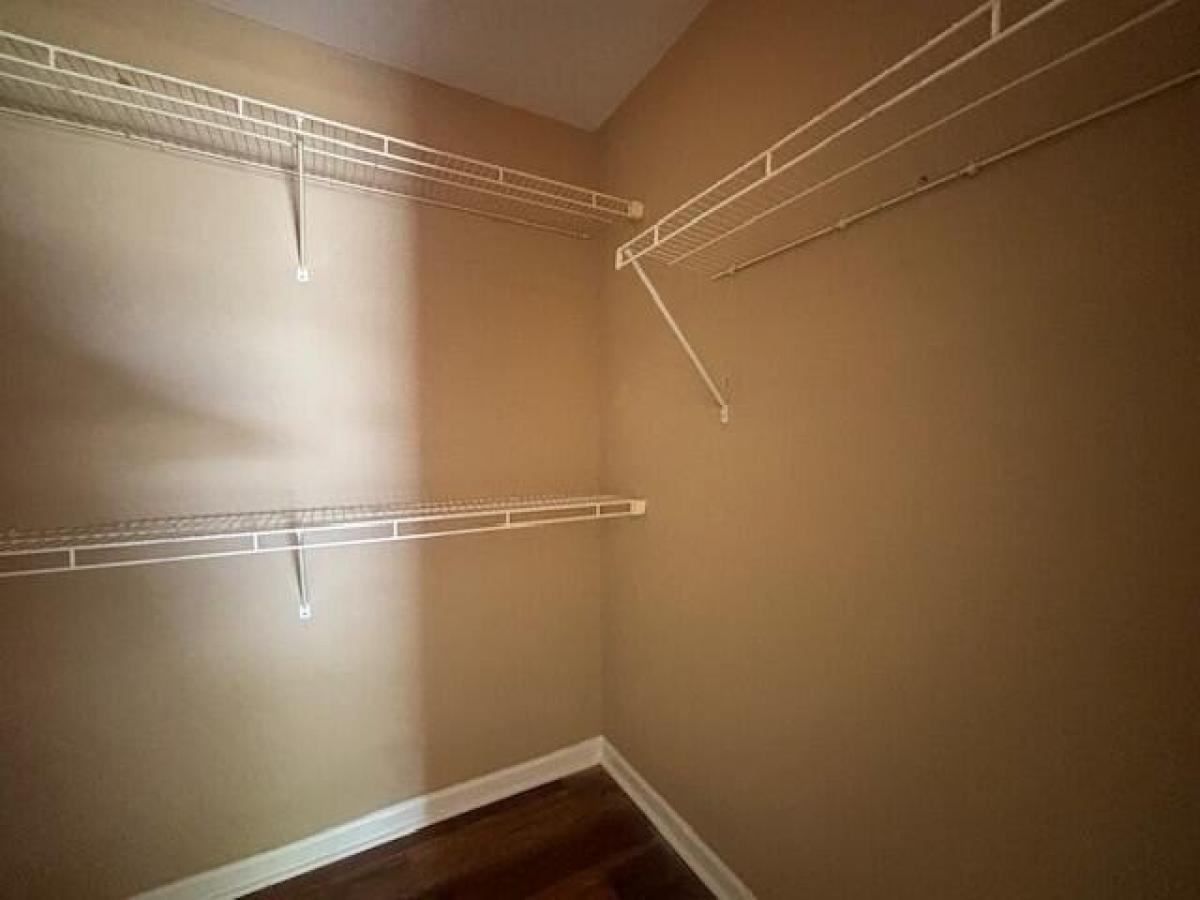 Picture of Home For Sale in Berea, Kentucky, United States