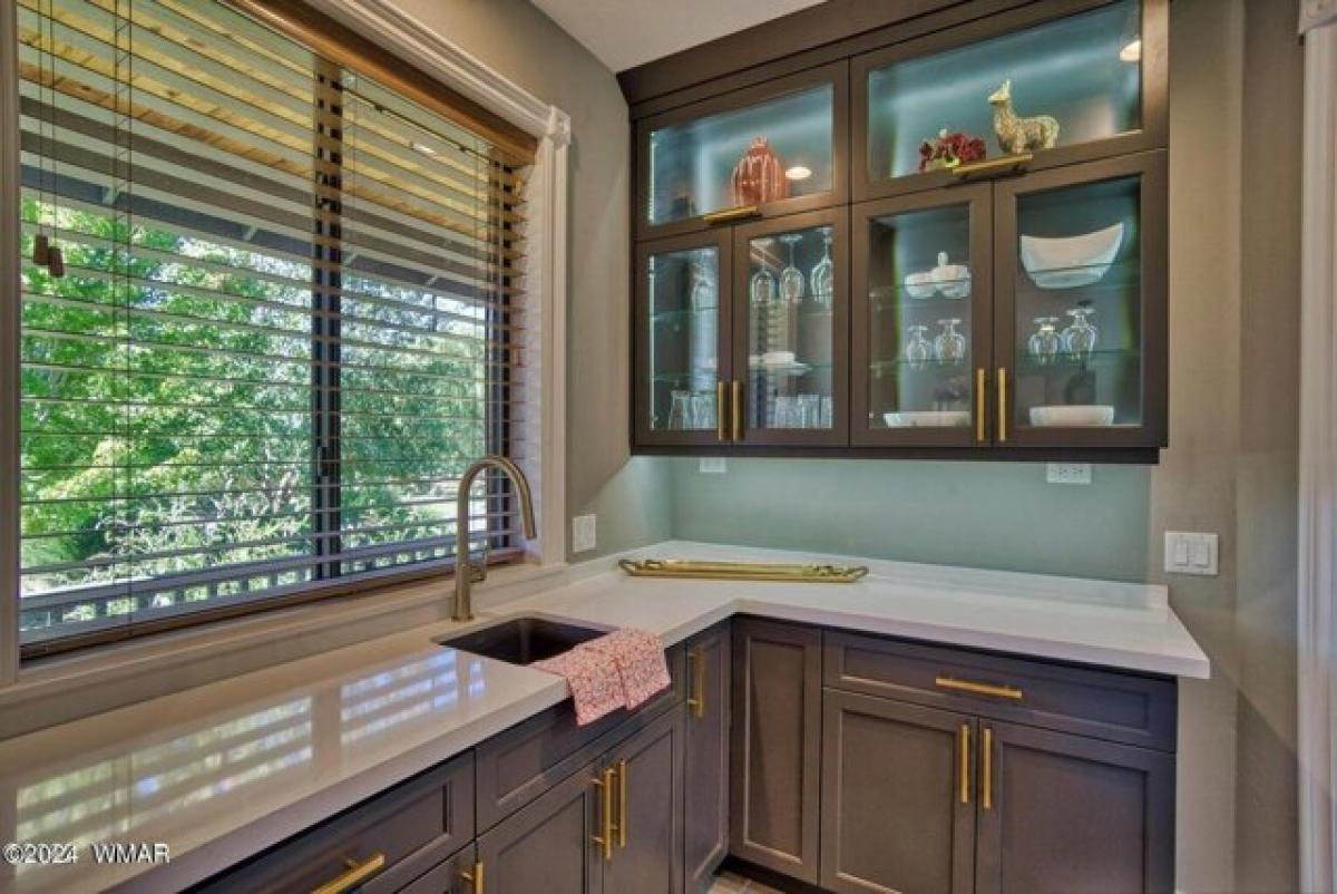 Picture of Home For Sale in Lakeside, Arizona, United States