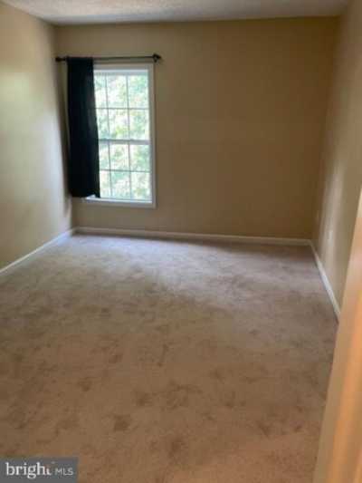 Home For Sale in Woodbridge, Virginia