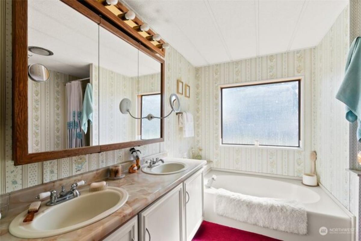 Picture of Home For Sale in Ellensburg, Washington, United States