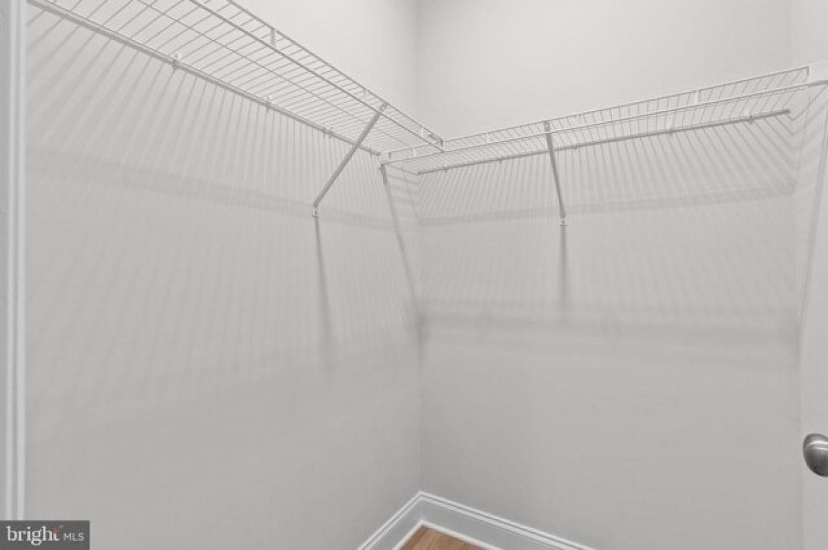 Picture of Home For Sale in Mechanicsburg, Pennsylvania, United States