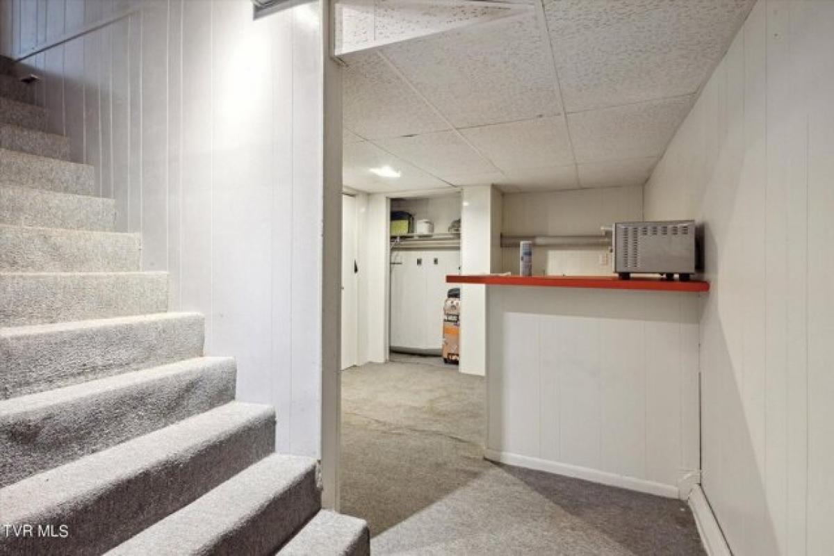 Picture of Home For Sale in Kingsport, Tennessee, United States