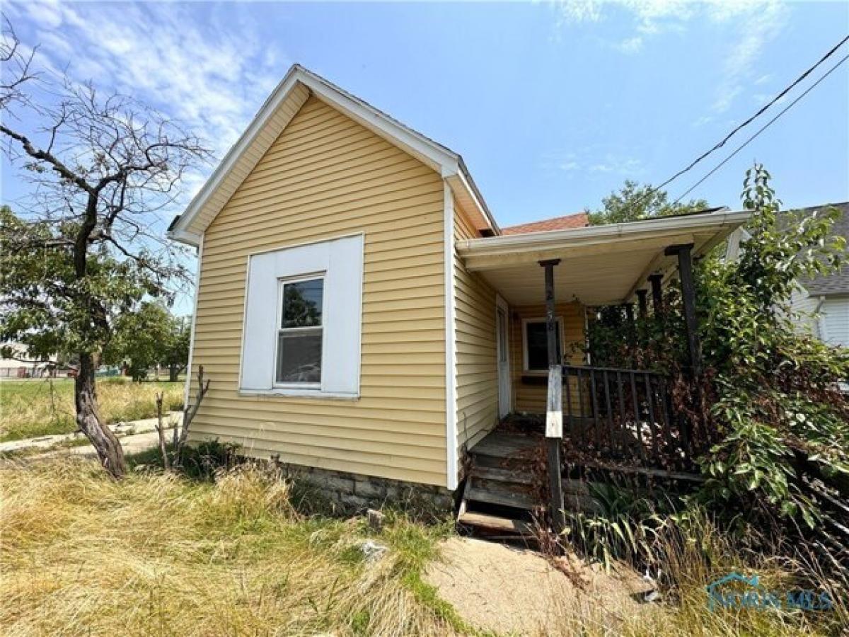 Picture of Home For Sale in Toledo, Ohio, United States