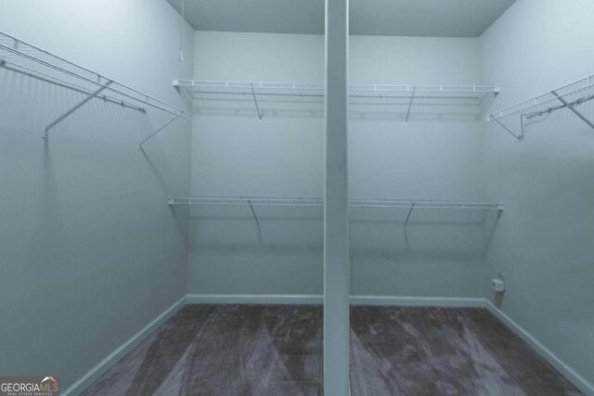 Picture of Home For Sale in Winder, Georgia, United States