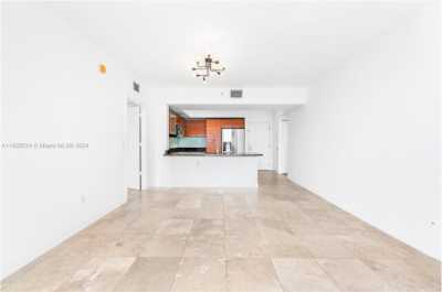 Home For Sale in Coral Gables, Florida