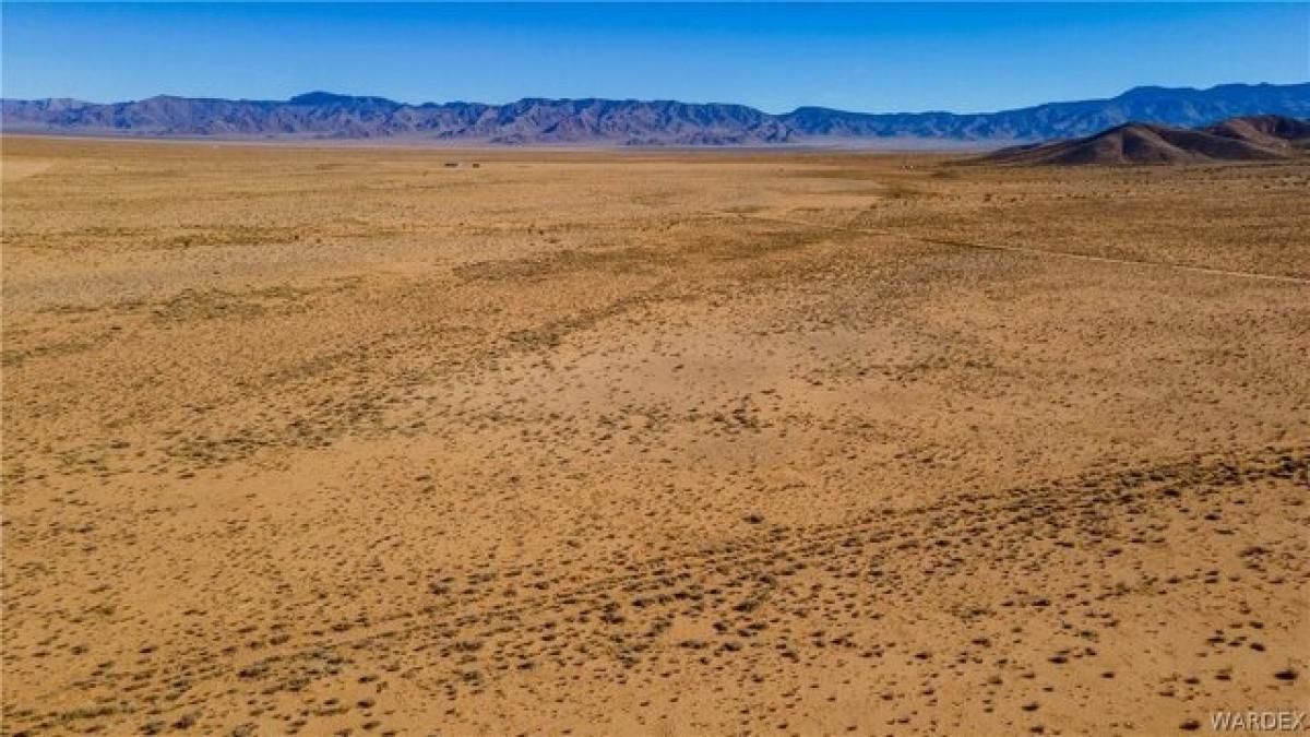 Picture of Residential Land For Sale in Kingman, Arizona, United States