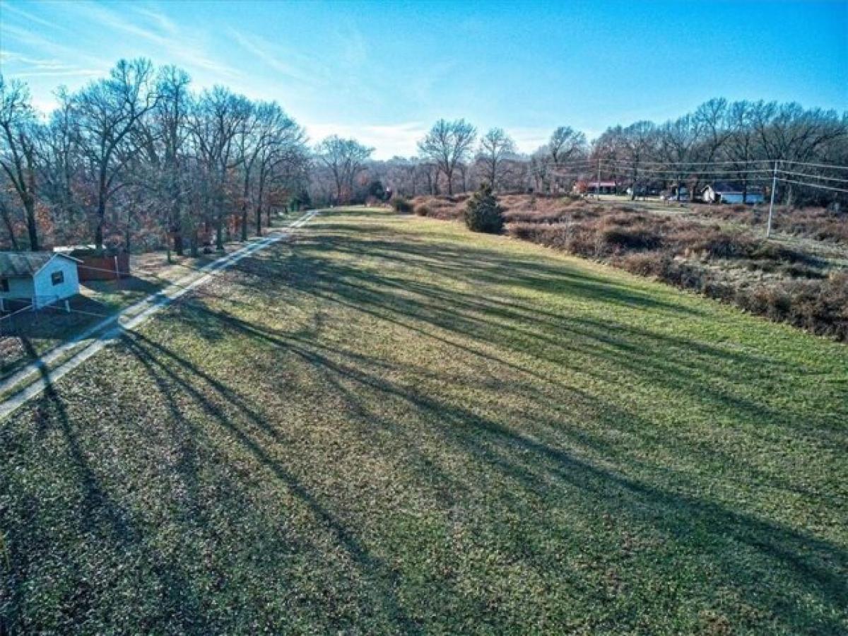 Picture of Residential Land For Sale in Elm Springs, Arkansas, United States