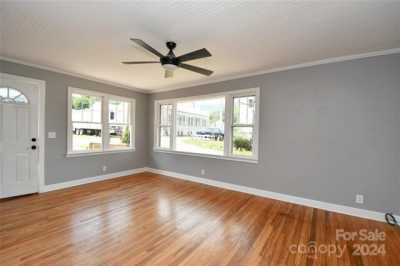 Home For Sale in Burnsville, North Carolina