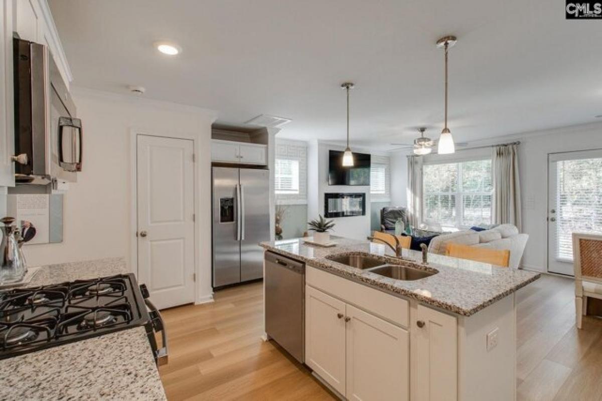 Picture of Home For Sale in Lexington, South Carolina, United States