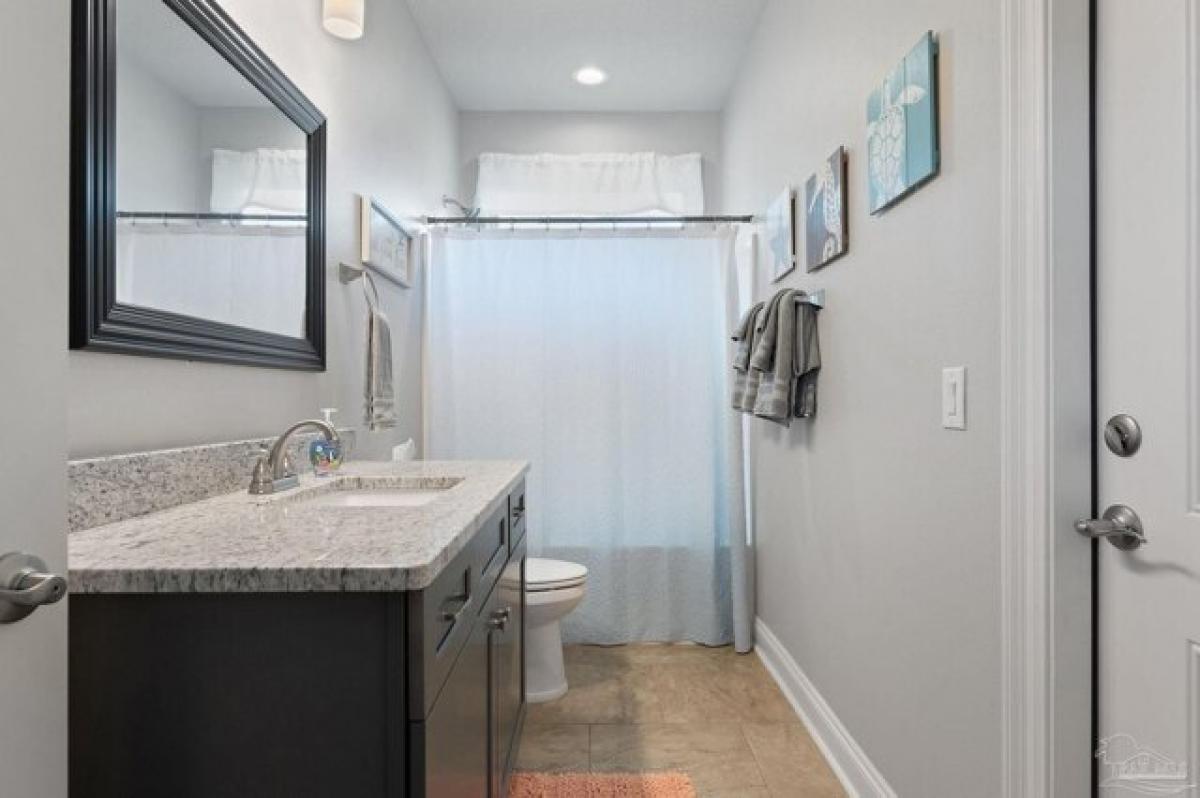 Picture of Home For Sale in Navarre, Florida, United States