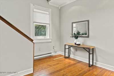 Home For Sale in Saratoga Springs, New York