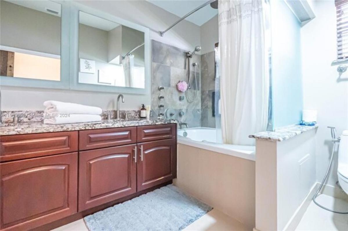 Picture of Home For Sale in Boynton Beach, Florida, United States