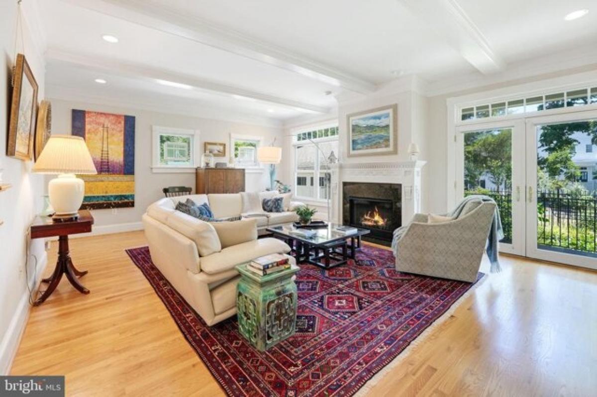 Picture of Home For Sale in Fredericksburg, Virginia, United States